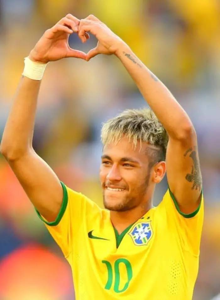 山峰踏青 山峰踏青