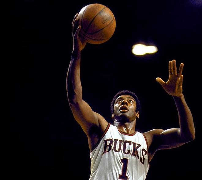 在当赛场空 在当赛场空